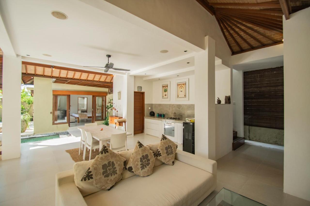 Villa Shanti, Sitara Villa Group Seminyak Exterior foto
